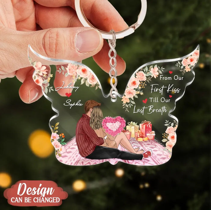 Personalized Couple Hugging Acrylic Keychain - Gift Idea For Couple/Valentine's Day - I'm Yours No Returns Or Refunds