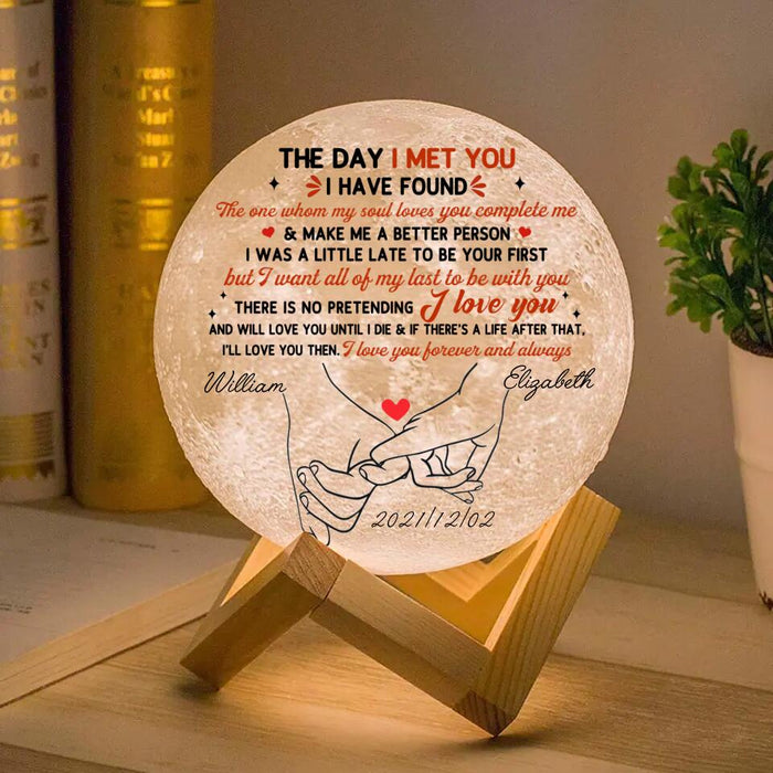 Personalized Couple Hands Moon Lamp - Gift for Couple/Husband and Wife - I love you forever and always