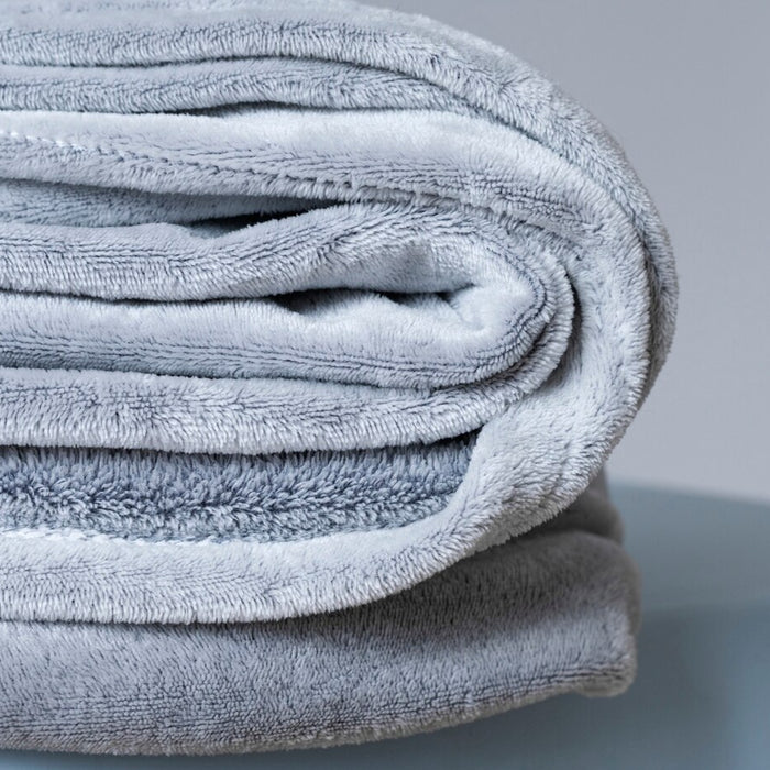 How to wash a quilt or a fleece blanket?