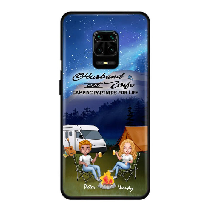 Personalized Camping Night Chibi Phone Case - Couple With Up to 2 Dogs - Gift Idea For Camping Lover - Case For Xiaomi, Oppo And Huawei