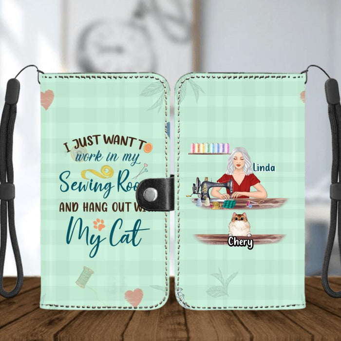 Personalized Cat Mom Sewing Flip Leather Purse - Gift Idea For Cat and Sewing Lovers/Mother's Day - Up to 6 Cats - I Just Want To Work In My Sewing Room And Hang Out With My Cat