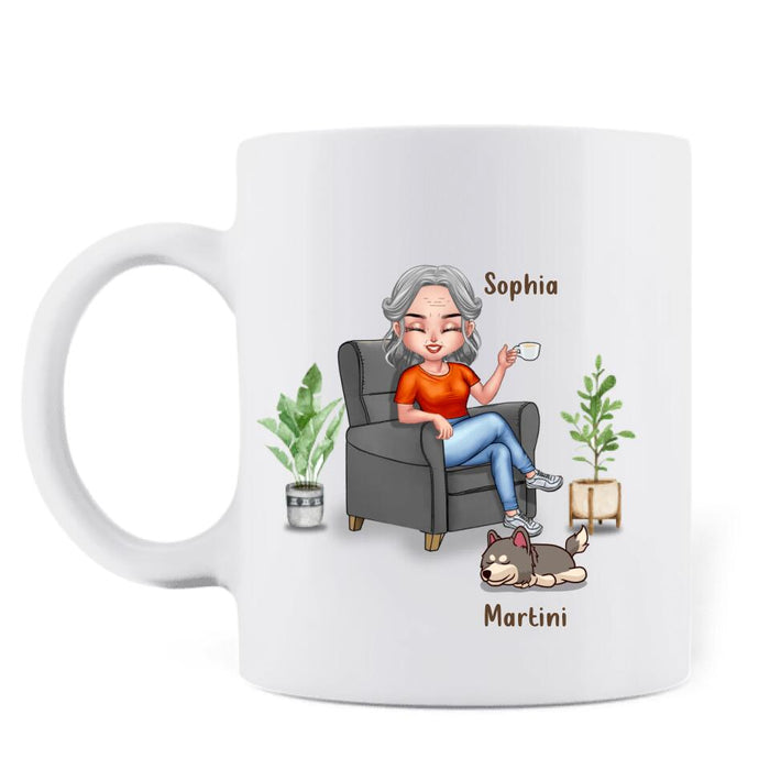 Personalized Dog Mom Mug Coffee - Up to 4 Dogs - Retired Gift Idea For Mother/Grandma/Dog Lover