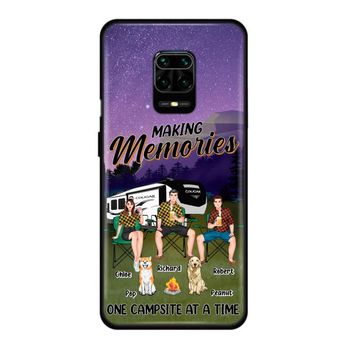 Personalized Camping Phone Case - Gift Idea For Camping Lover/Friends/Couple - Up to 3 People And 2 Dogs - Making Memories One Campsite At A Time - Case For Xiaomi, Oppo And Huawei