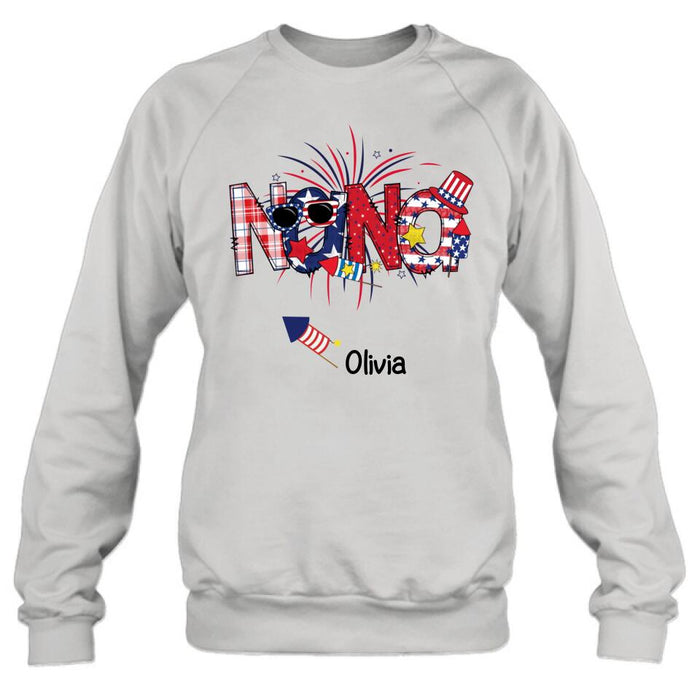 Personalized Grandma Shirt/Hoodie - 4th of July Mimi Shirt With Child Names - Up To 10 Children - Gift Idea For Grandma