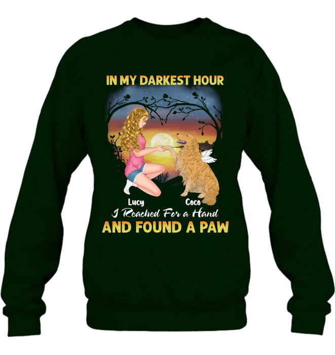 Personalized Dog Mom Shirt - Gift Idea For Dog Lovers - In My Darkest Hour I Reached For A Hand And Found A Paw