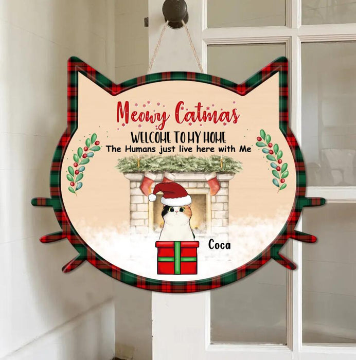 Personalized Christmas Cats Wooden Sign - Up to 6 Cats - Christmas Gift Idea For Cat Lovers - Meowy Catmas Welcome To My Home