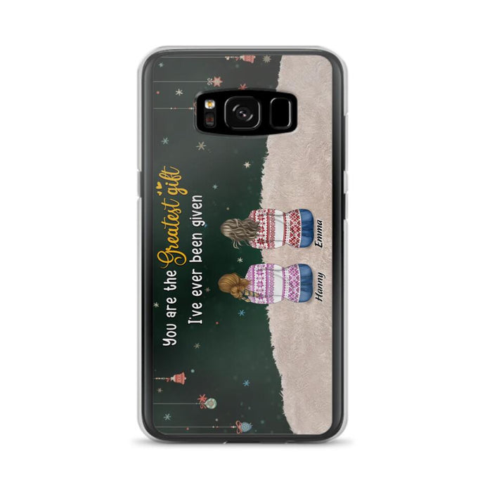 Personalized Christmas Friends Phone Case - Christmas Gift Idea For Friends/Sisters - Up to 12 People - You Are The Greatest Gift I've Ever Been Given - Case For iPhone And Samsung