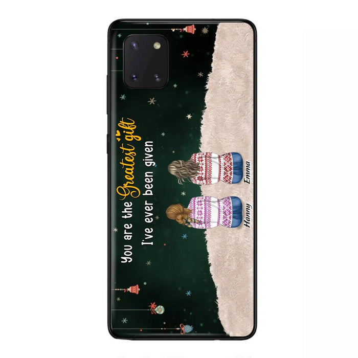 Personalized Christmas Friends Phone Case - Christmas Gift Idea For Friends/Sisters - Up to 12 People - You Are The Greatest Gift I've Ever Been Given - Case For iPhone And Samsung