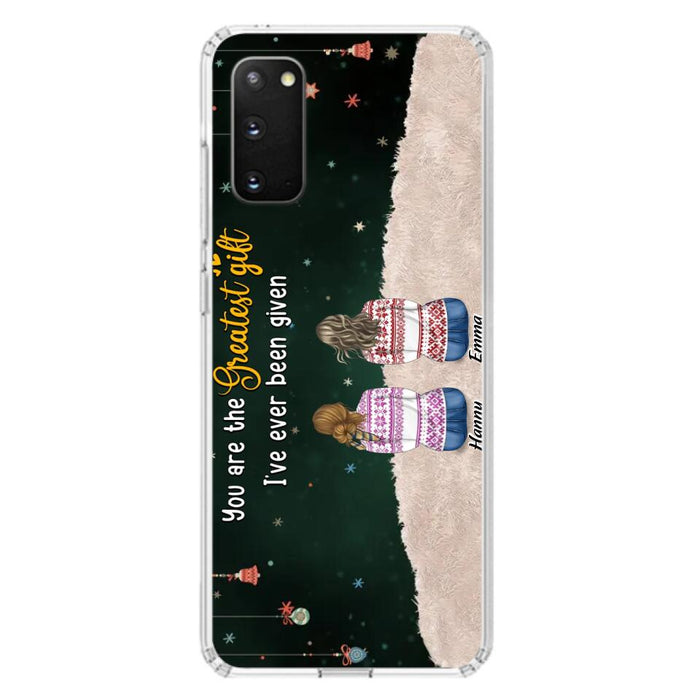 Personalized Christmas Friends Phone Case - Christmas Gift Idea For Friends/Sisters - Up to 12 People - You Are The Greatest Gift I've Ever Been Given - Case For iPhone And Samsung