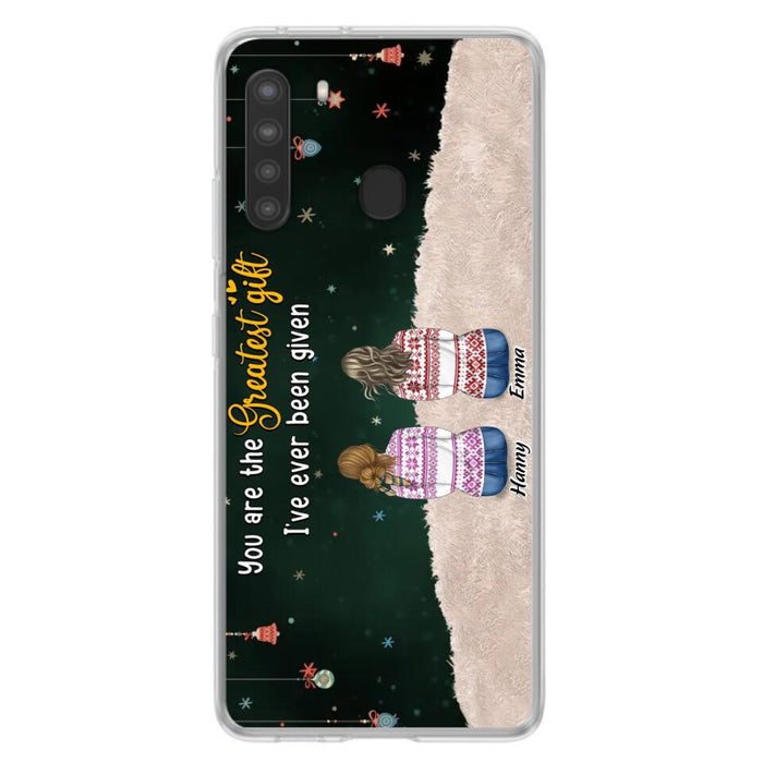 Personalized Christmas Friends Phone Case - Christmas Gift Idea For Friends/Sisters - Up to 12 People - You Are The Greatest Gift I've Ever Been Given - Case For iPhone And Samsung