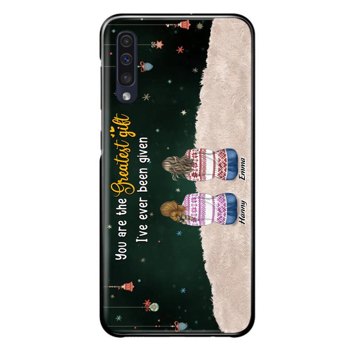 Personalized Christmas Friends Phone Case - Christmas Gift Idea For Friends/Sisters - Up to 12 People - You Are The Greatest Gift I've Ever Been Given - Case For iPhone And Samsung