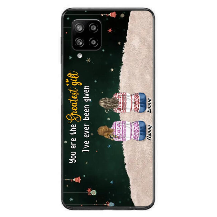 Personalized Christmas Friends Phone Case - Christmas Gift Idea For Friends/Sisters - Up to 12 People - You Are The Greatest Gift I've Ever Been Given - Case For iPhone And Samsung