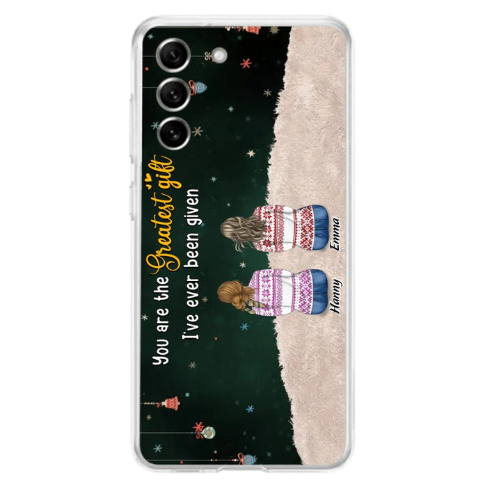 Personalized Christmas Friends Phone Case - Christmas Gift Idea For Friends/Sisters - Up to 12 People - You Are The Greatest Gift I've Ever Been Given - Case For iPhone And Samsung