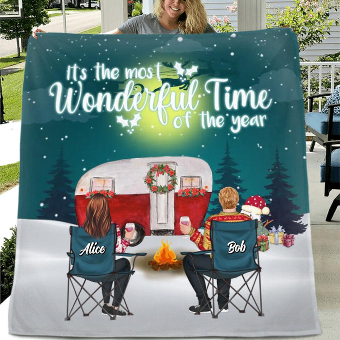 Personalized Xmas Camping Quilt/Fleece Blanket/Pillow Cover - Adult/Couple/Parents with Up to 3 Pets - Christmas Gift Idea For Couple/Camping Lovers - Making Memories One Campsite At A Time