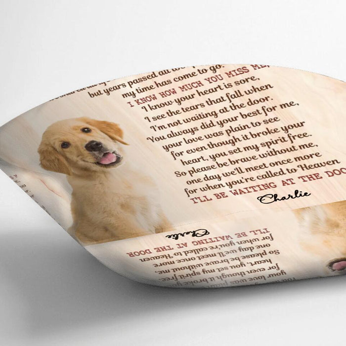 Personalized Memorial Pet Photo Quilt/Fleece Blanket/Pillow Cover - Gift Idea For Dog/Cat Lovers - Waiting At The Door