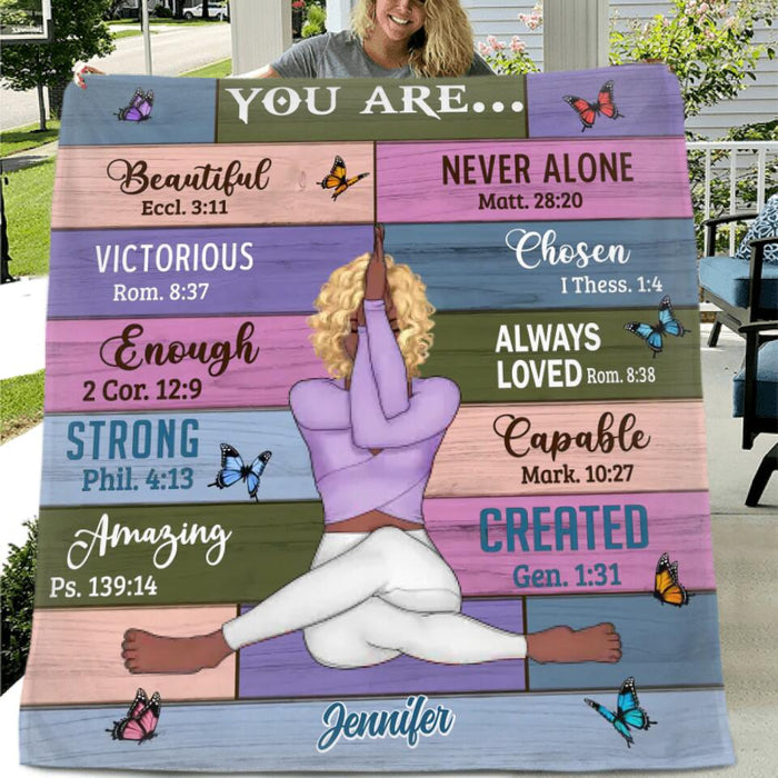 Personalized Daughter Bible Verses Fleece Throw Blanket/Quilt/Pillow Cover - Gift Idea For Daughter - God Says You Are