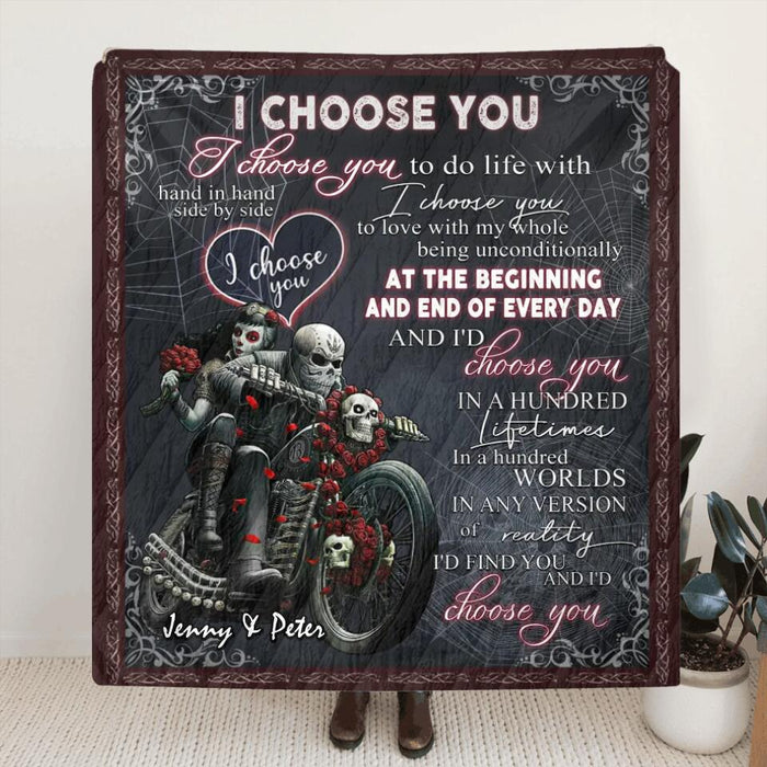 Personalized Skull Couple Fleece Throw Blanket/Quilt - Gift Idea For Couple/Halloween - I Choose You