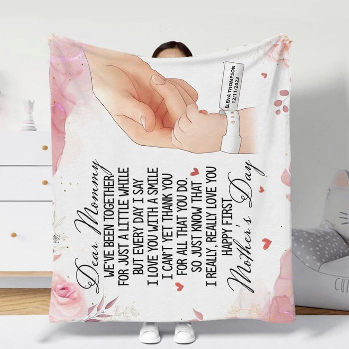 Personalized Dear Mommy Fleece Throw Blanket - Mother's Day Gift Idea For Mom - I Love You With A Smile Happy First Mother's Day