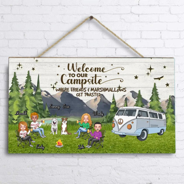Personalized Camping Wooden Sign - Up to 4 People and 2 Pets - Gift Idea For Couple/Camping/Dog/Cat Lovers - Welcome To Our Campsite
