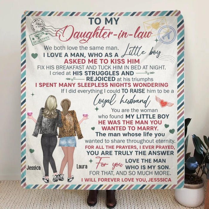 Personalized To My Daughter-In-Law Fleece Throw Blanket/Quilt - Gift For Daughter-In-Law From Mom - We Both Love The Same Man