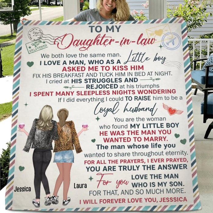 Personalized To My Daughter-In-Law Fleece Throw Blanket/Quilt - Gift For Daughter-In-Law From Mom - We Both Love The Same Man