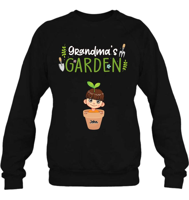 Personalized Grandma's Garden T-Shirt/Long Sleeve/Sweatshirt/Hoodie - Gift Idea For Grandma/Mother's Day Gift - Up to 10 Kids