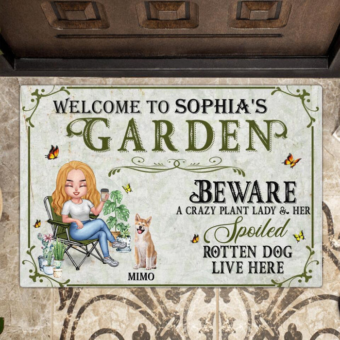 Personalized Pet Mom Doormat - Up to 5 Pets - Mother's Day Gift Idea For Dog/Cat/Chicken Lover - Beware A Crazy Plant Lady & Her Spoiled Rotten Dog Live Here