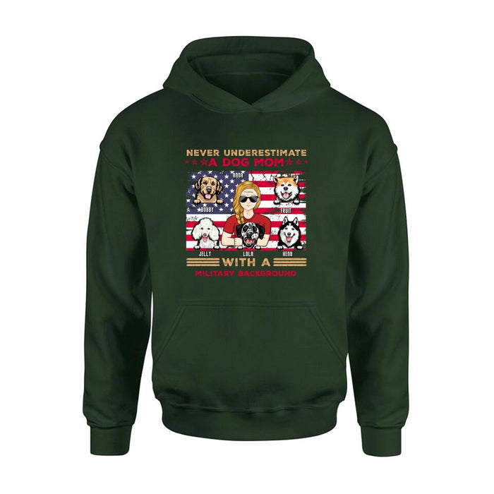 Personalized Dog Mom T-Shirt/Long Sleeve/Sweatshirt/Hoodie - Gift Idea For Mother's Day/Dog Lover - Never Underestimate A Dog Mom With A Military Background
