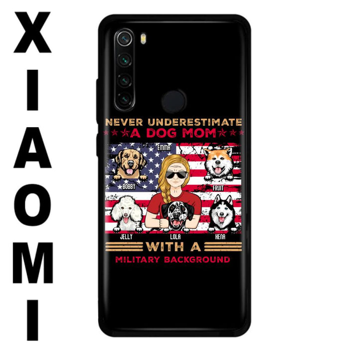 Personalized Dog Mom Phone Case - Up to 5 Dogs - Mother's Day Gift Idea For Dog Lover - Never Underestimate A Dog Mom With A Military Background - Case For Xiaomi/Oppo/Huawei