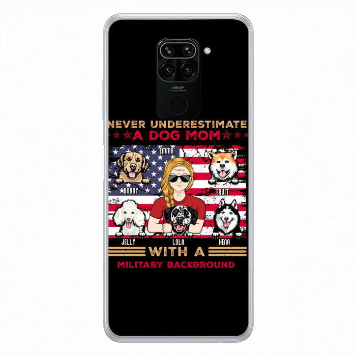 Personalized Dog Mom Phone Case - Up to 5 Dogs - Mother's Day Gift Idea For Dog Lover - Never Underestimate A Dog Mom With A Military Background - Case For Xiaomi/Oppo/Huawei