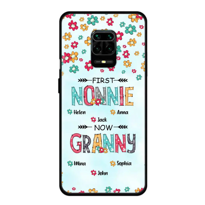 Personalized Grandma Phone Case - Up to 4 Kids And 8 Grandkids - Mother's Day Gift Idea for Grandma - First Mom Now Nana Kid And Grandkids Flower Pattern - Cases For Xiaomi/ Oppo/ Huawei