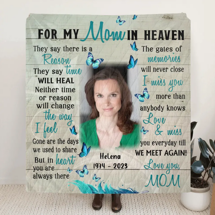 Personalized Memorial Photo Fleece Throw Blanket/Quilt - Memorial Gift Idea For Mother's Day - I Miss You More Than Anybody Knows