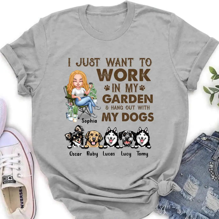 Personalized Garden Shirt/Hoodie - Up to 5 Pets - Funny Gardening Gift For Dog/Cat Lover - I Just Want To Work In My Garden & Hang Out With My Dogs