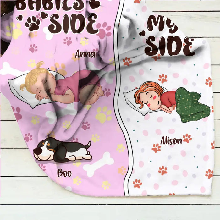 Personalized Family Quilt/Fleece Throw Blanket - Up to 3 People & 3 Pets - Gift Idea for Family