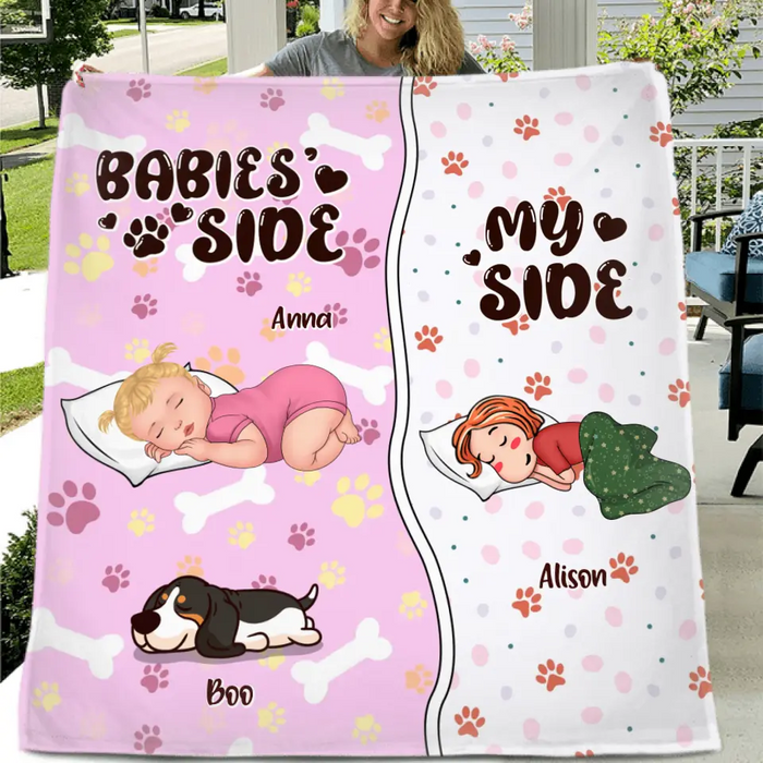 Personalized Family Quilt/Fleece Throw Blanket - Up to 3 People & 3 Pets - Gift Idea for Family