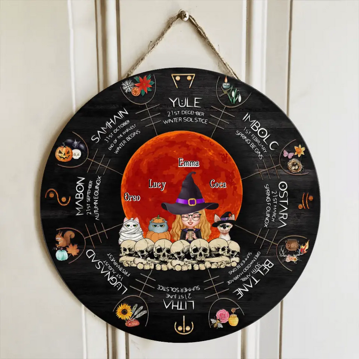 Personalized Witch Mom Circle Door Sign - Best Gift Idea For Halloween/Mom/Pet Lovers - Up to 3 Pets - Winter Solstice