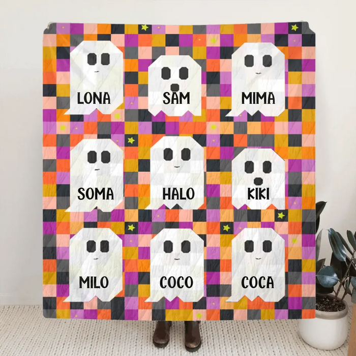 Personalize Halloween Family Fleece Throw Blanket/Quilt - Gift Idea For Halloween/Family - Up to 9 Boos