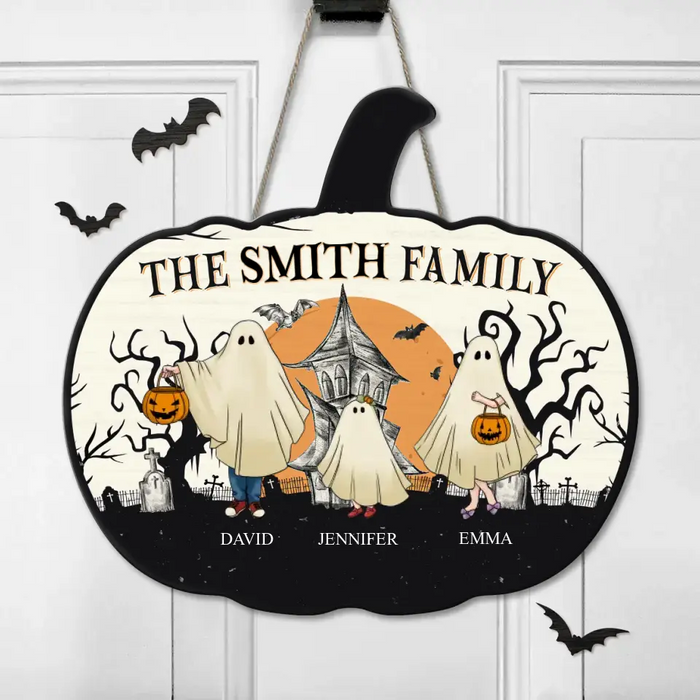 Personalized Family Wooden Sign - Up to 6 People & 3 Pets - Halloween Gift Idea for Family