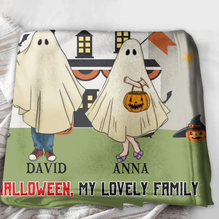 Personalized Halloween Ghost Family Quilt/Fleece Throw Blanket - Halloween Gift For Couple/Family - Up to 5 People With 4 Pets - I Love My Family