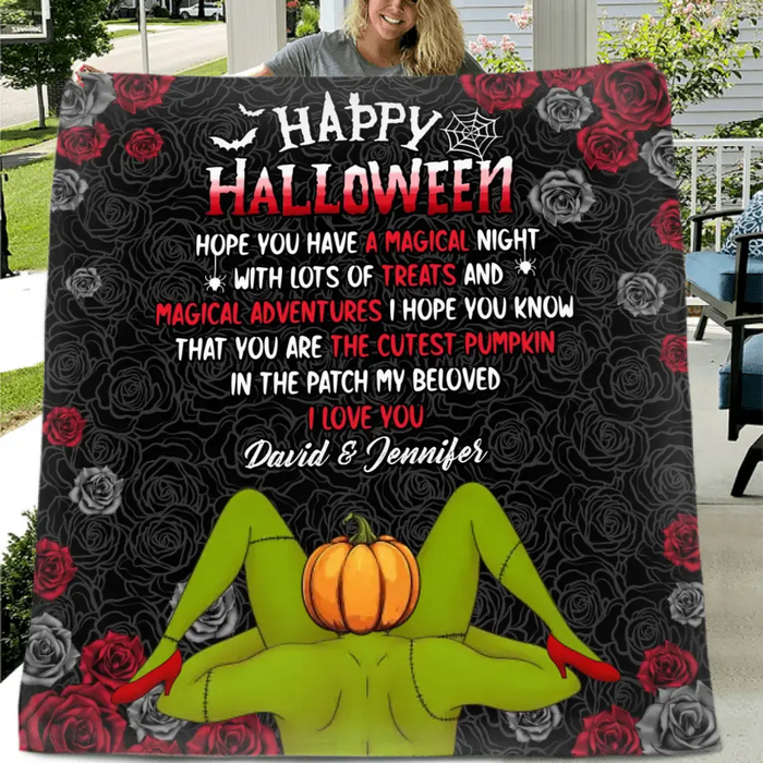 Personalized Halloween Fleece Throw Blanket/Quilt - Gift Idea For Couple/ Halloween - Happy Halloween