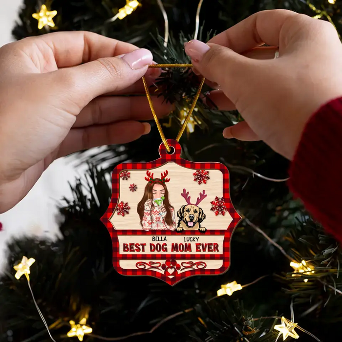 Personalized Dog Mom Wooden Ornament - Up to 4 Dogs - Christmas Gift Idea for Dog Lovers - Best Dog Mom Ever