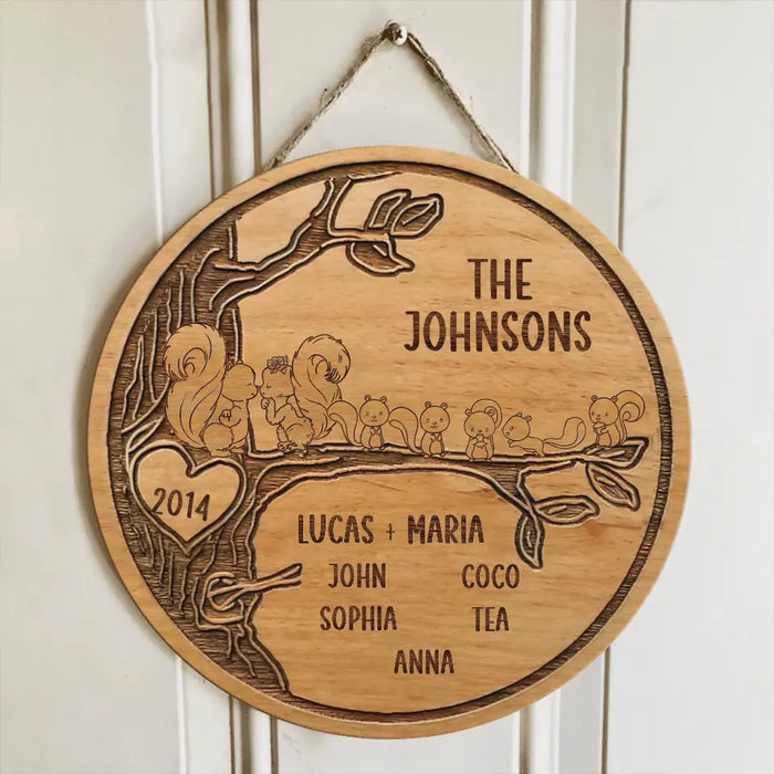 Personalized Couple Family Circle Wooden Sign - Adult/Couple With Up to 7 Kids - Gift Idea For Owl/Bird/Squirrel Lover