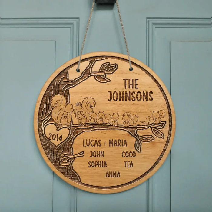 Personalized Couple Family Circle Wooden Sign - Adult/Couple With Up to 7 Kids - Gift Idea For Owl/Bird/Squirrel Lover