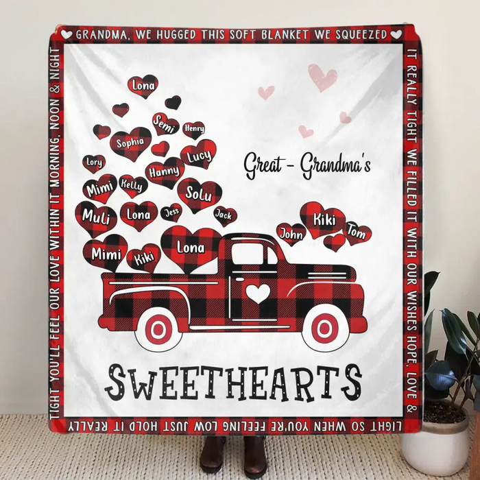 Personalized Grandma Quilt/Fleece Throw Blanket - Gift Idea For Grandma - Up to 20 Children - Great - Grandma's Sweethearts