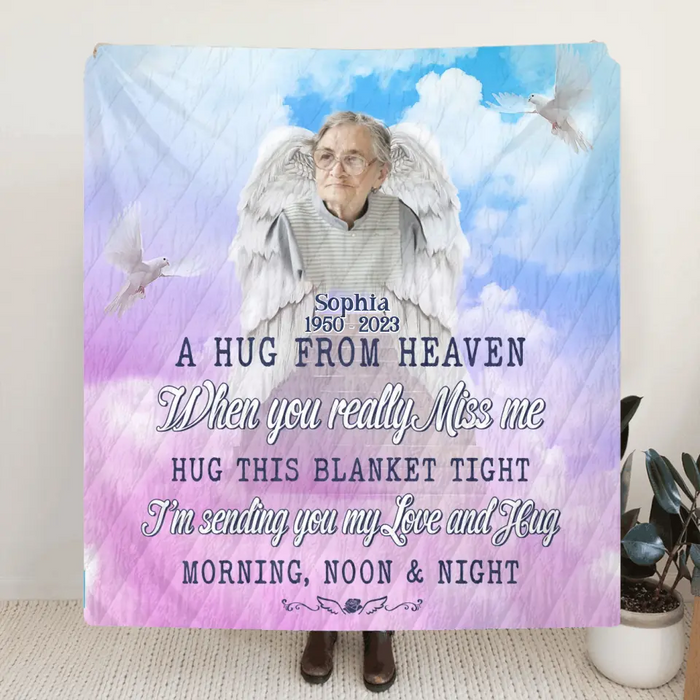 Personalized Memorial Quilt/Fleece Throw Blanket - Upload Photo - Memorial Gift Idea For Family Member - I'm Sending You My Love And Hug