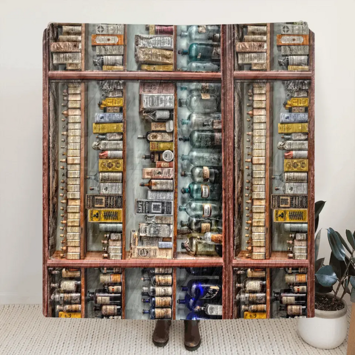 Personalized Vintage Antique Medicine Pharmacy Quilt/Fleece Throw Blanket - Gift Idea For Friends/Family Member/Pharmacist