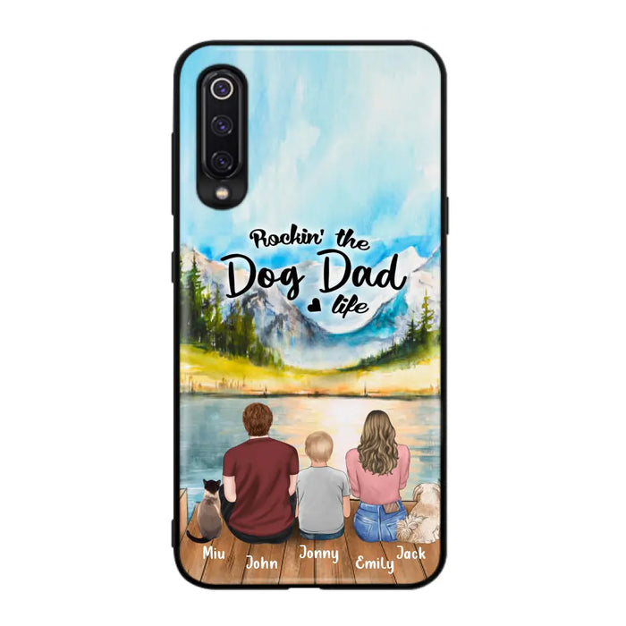 Personalized Pet Couple Phone Case - Parent With 1 Kid And 2 Pets - Case For Xiaomi, Oppo And Huawei