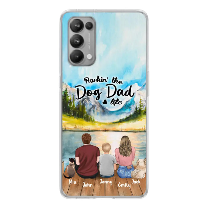 Personalized Pet Couple Phone Case - Parent With 1 Kid And 2 Pets - Case For Xiaomi, Oppo And Huawei