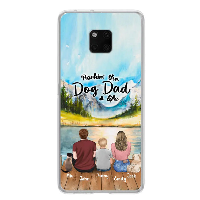 Personalized Pet Couple Phone Case - Parent With 1 Kid And 2 Pets - Case For Xiaomi, Oppo And Huawei