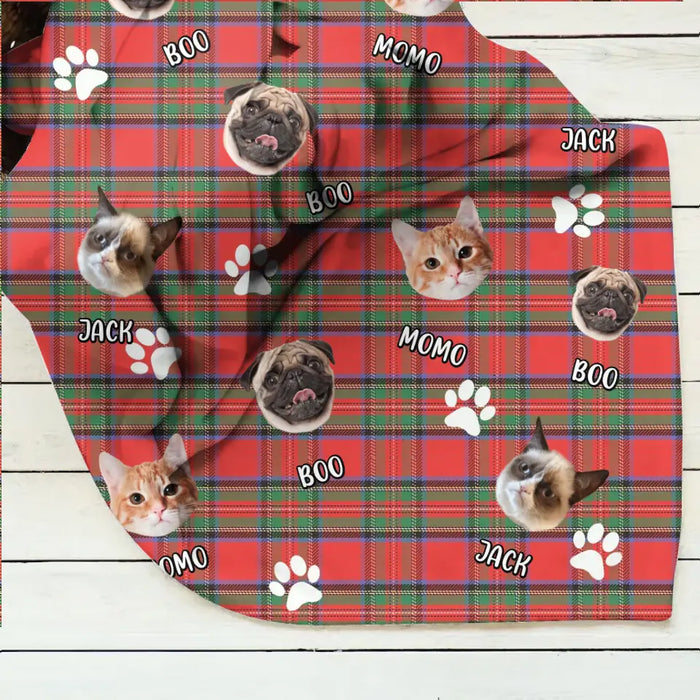 Personalized Pet Photo Fleece Throw Blanket/Quilt - Up to 3 Photos  - Christmas Gift Idea for Dog/Cat/Pet Lovers